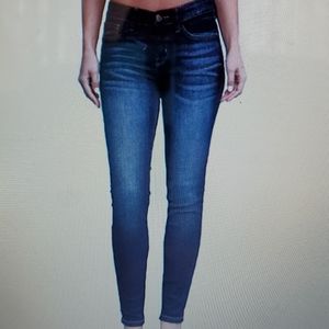 Judy Blue Skinny 82100 Jeans 22W Mid Rise Handsand
